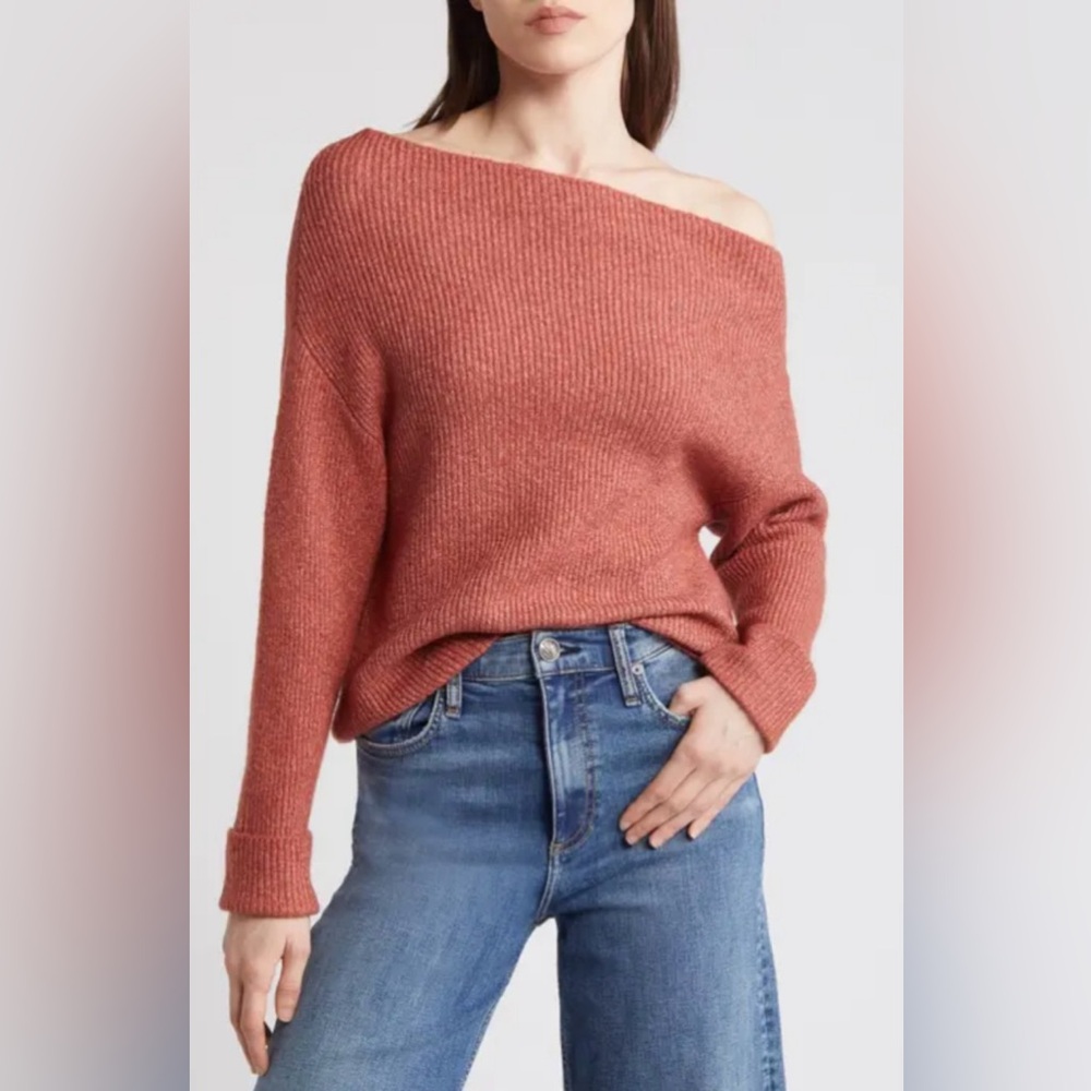 Treasure & Bond Off-the-Shoulder Sweater in Rusty Coral